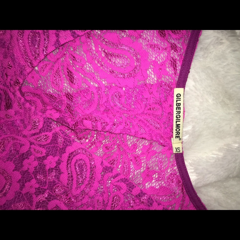 Pink top - Picture 2 of 2